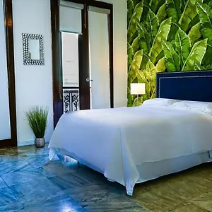 Inn Navona **